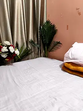 Shalu G online show from March 2, 5:30 am