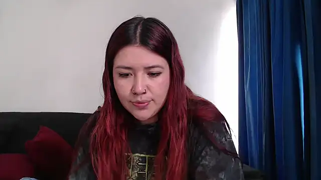 Snapshot of evilheart_69 chatting on October 8, 5:39 pm evilheart 69 online show from October 8, 5:39 pm
