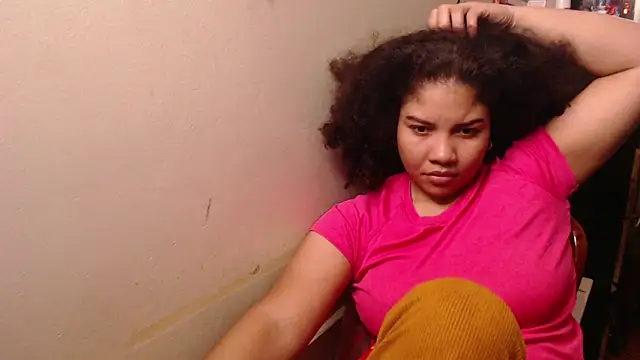madelene online show from May 5, 4:04 am