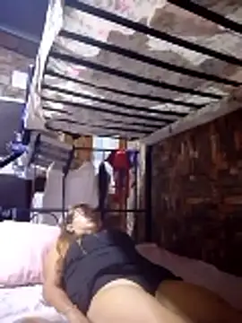 SexyHottMom online show from November 12, 6:17 pm