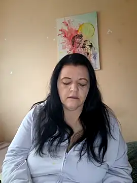 BlacReign online show from November 25, 8:49 am