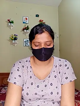 Rose-luckey online show from June 27, 5:19 am