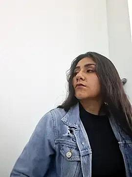 CAROLINE  07 online show from November 26, 5:03 pm