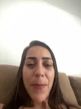 lucioliveira online show from February 4, 2:09 pm