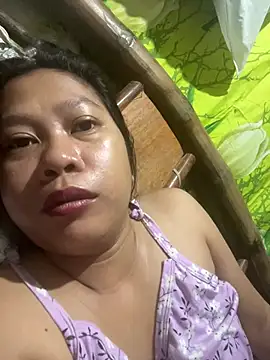 Pilipinalyn23 online show from August 8, 4:48 pm