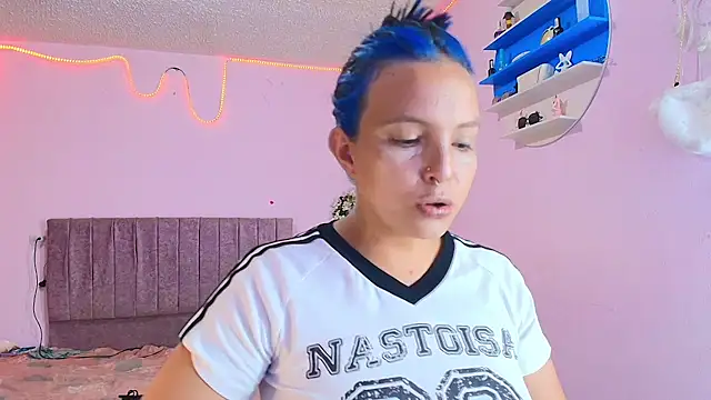 MiSofialeal online show from February 26, 6:29 pm