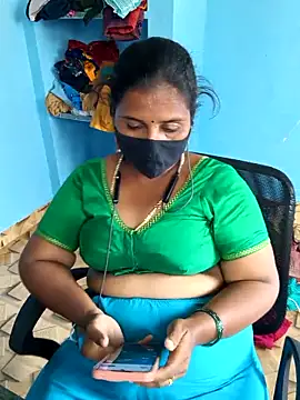 Snapshot of Tamil_Sweety chatting on September 18, 9:30 am Tamil Sweety online show from September 18, 9:30 am