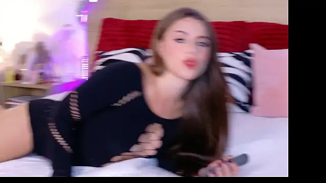 Sienna Voss online show from November 12, 8:18 pm