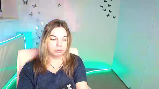 Snapshot of Jessica_Amore chatting on October 17, 5:54 am Jessica Amore online show from October 17, 5:54 am
