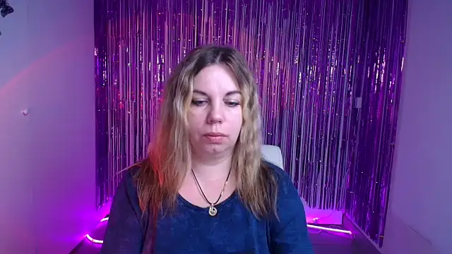 Snapshot of Jessica_Amore chatting on September 24, 5:39 am Jessica Amore online show from September 24, 5:39 am