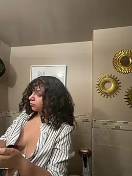 allybluee777 online show from March 25, 11:46 am