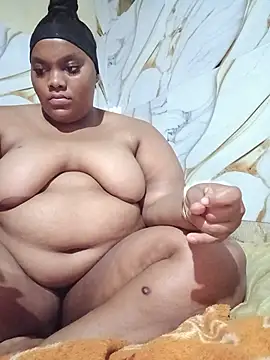 chubbybbw18 online show from July 28, 10:31 pm
