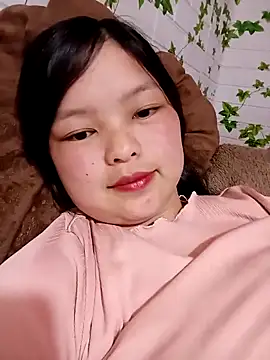 XoiXoi232 online show from April 11, 8:40 am