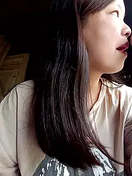 XoiXoi232 online show from April 23, 1:24 am