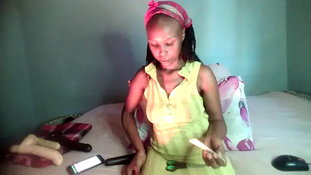 blueyXxX online show from May 13, 12:44 pm
