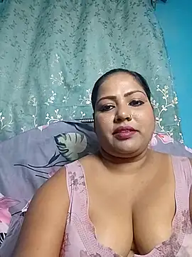 Snapshot of hornypriya696 chatting on September 15, 6:48 pm hornypriya696 online show from September 15, 6:48 pm