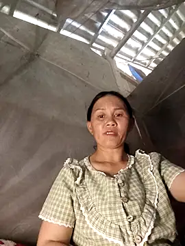 MaiHoa69 online show from April 8, 5:31 am