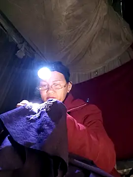 MaiHoa69 online show from March 8, 2:04 am