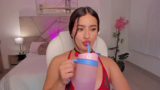 Saskia litt online show from September 24, 6:45 am