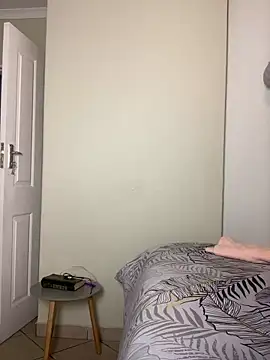 XXXquisiteVixen online show from November 16, 3:45 pm