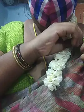 TAMIL ELAKKIYA online show from May 10, 4:53 pm
