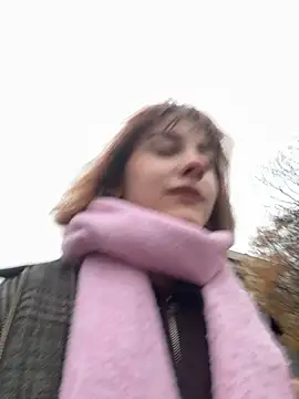 Only April online show from October 31, 6:04 am