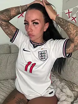 BELLABLACKXUK online show from July 14, 1:16 pm