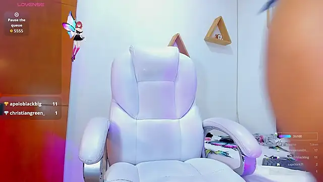 miiarod online show from October 21, 8:35 pm