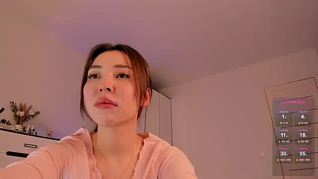 devaivy online show from February 17, 8:46 am