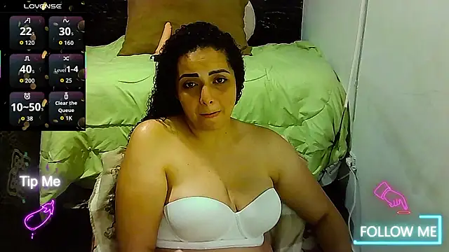  naughty milf online show from March 1, 3:28 am