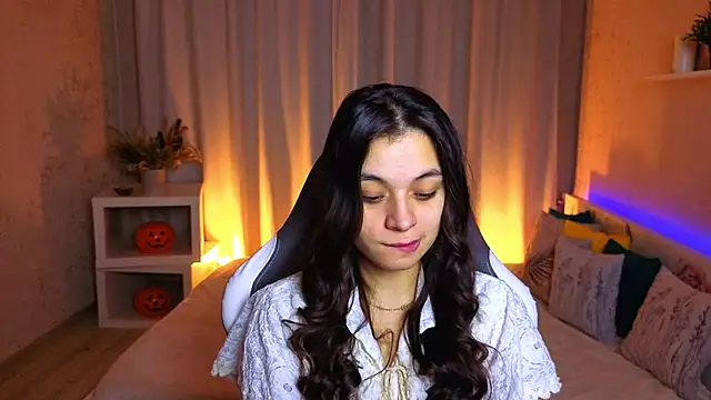 Leila Hefner online show from November 15, 3:18 am