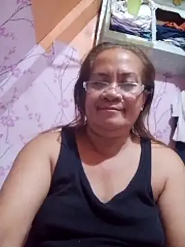 vickyhot1966 online show from March 17, 7:40 pm