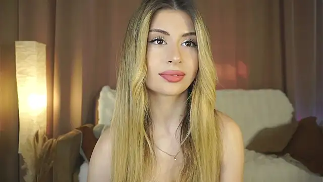 GeorginaHarn online show from July 1, 8:03 am