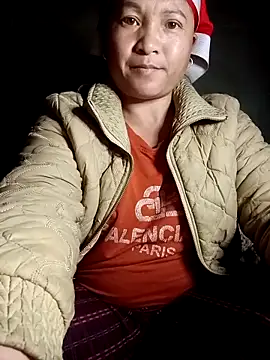 Love-Mama33 online show from February 17, 2:55 am