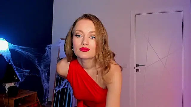 EvelynPoole online show from October 25, 1:46 am