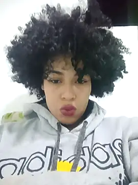 delaylacruz online show from November 23, 2:25 am