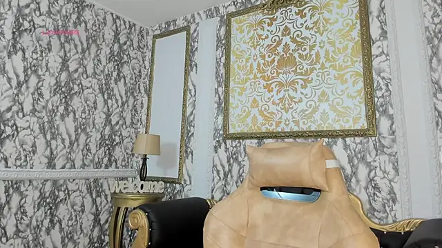 AlexiaCooperr online show from March 26, 1:24 pm