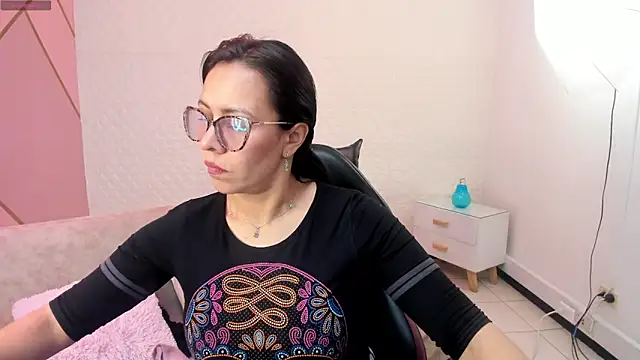 Snapshot of Eva_mermaid chatting on October 15, 2:19 pm Eva mermaid online show from October 15, 2:19 pm