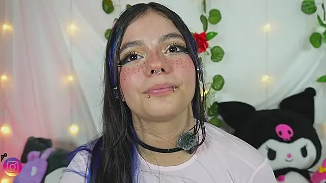 cutee andrea online show from May 30, 4:21 am