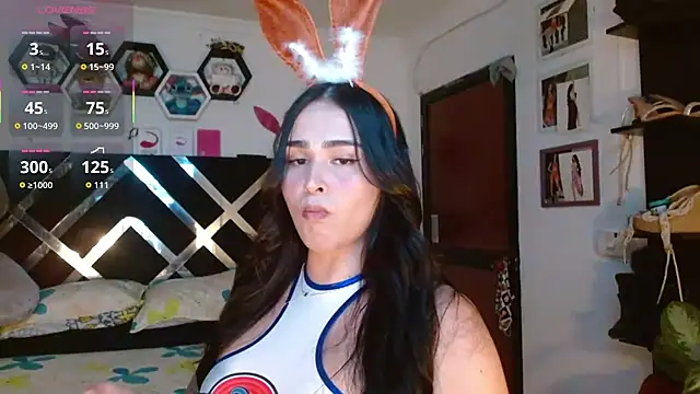 SarithaBunny online show from November 1, 12:59 am