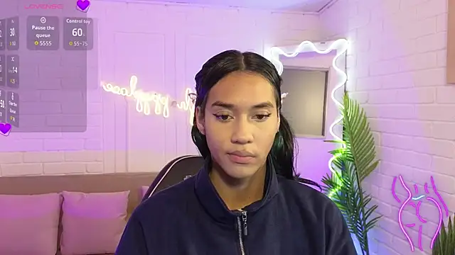 artemiss tay online show from November 3, 7:07 pm