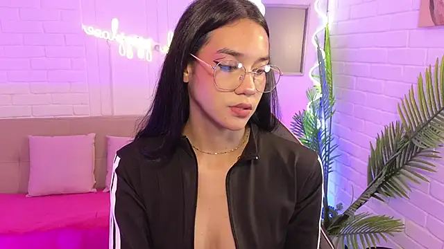 artemiss tay online show from October 24, 7:21 pm