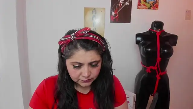 TifanyAmazinng online show from September 15, 1:41 pm