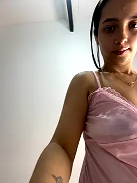 Snapshot of dalianataba chatting on September 22, 6:06 pm dalianataba online show from September 22, 6:06 pm