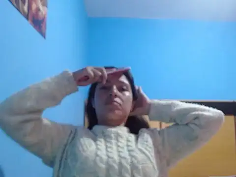 SarahFriendly online show from April 14, 6:41 pm