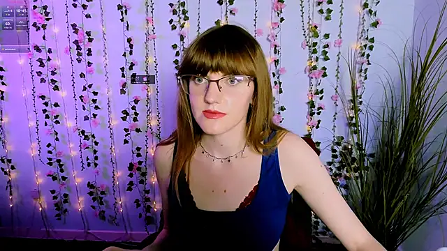 Snapshot of ava_mystic_ chatting on September 17, 7:56 pm ava mystic online show from September 17, 7:56 pm