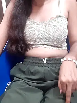 Snapshot of Aarti-kumri chatting on September 21, 6:56 am Aarti-kumri online show from September 21, 6:56 am