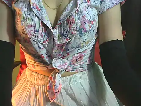 sheetal-sheetal95 online show from February 3, 3:50 pm