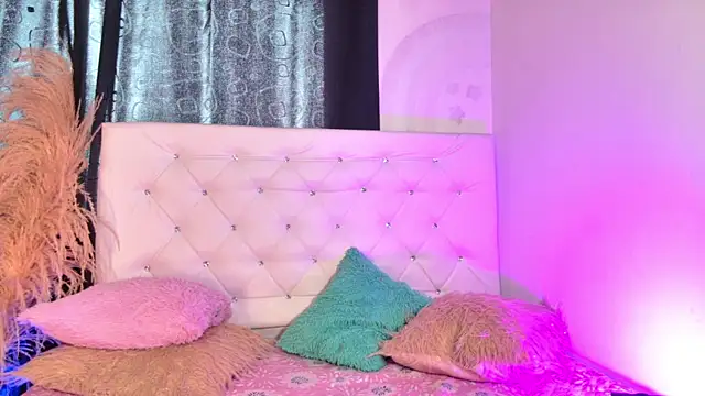 tatixxxvega online show from June 24, 7:13 pm