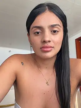 AnaaFaith  online show from December 13, 7:53 pm